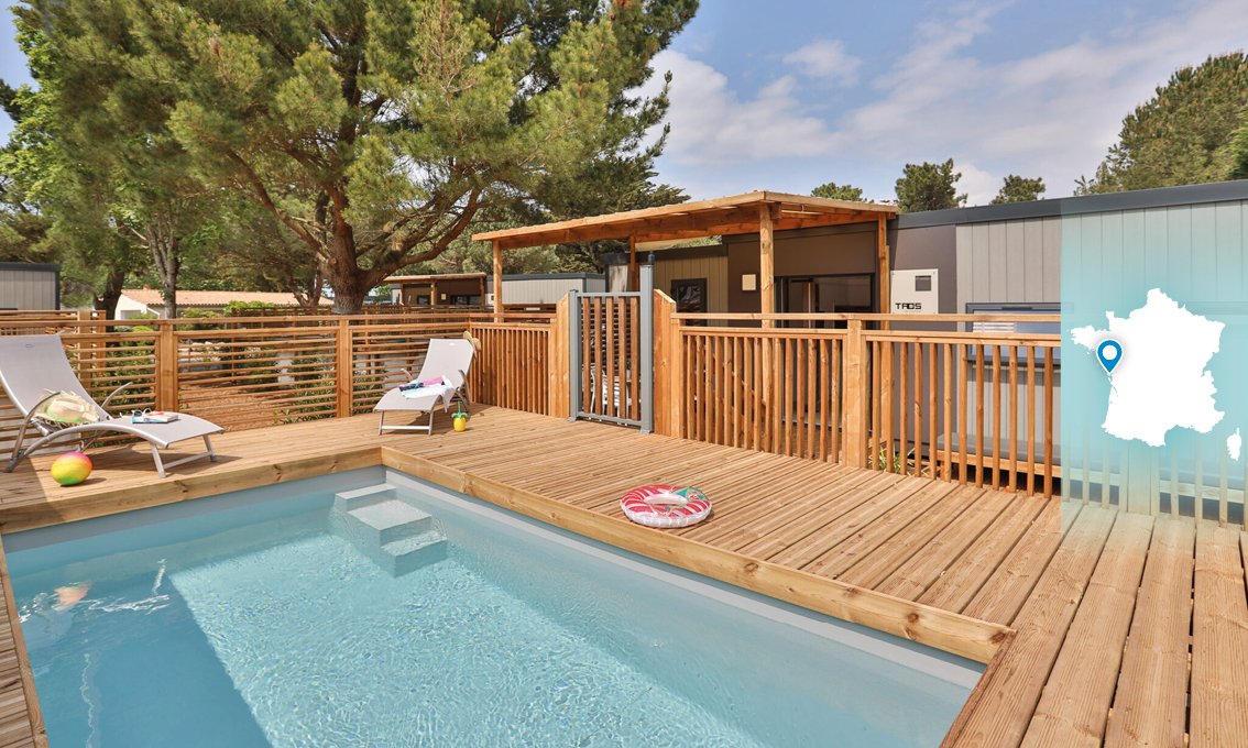Camping 4* Les Peupliers à l’île de Ré (La Flotte-en-Ré) • Charente-Maritime • Taos Prestige avec piscine privative 3 chambres 6 personnes 40m²