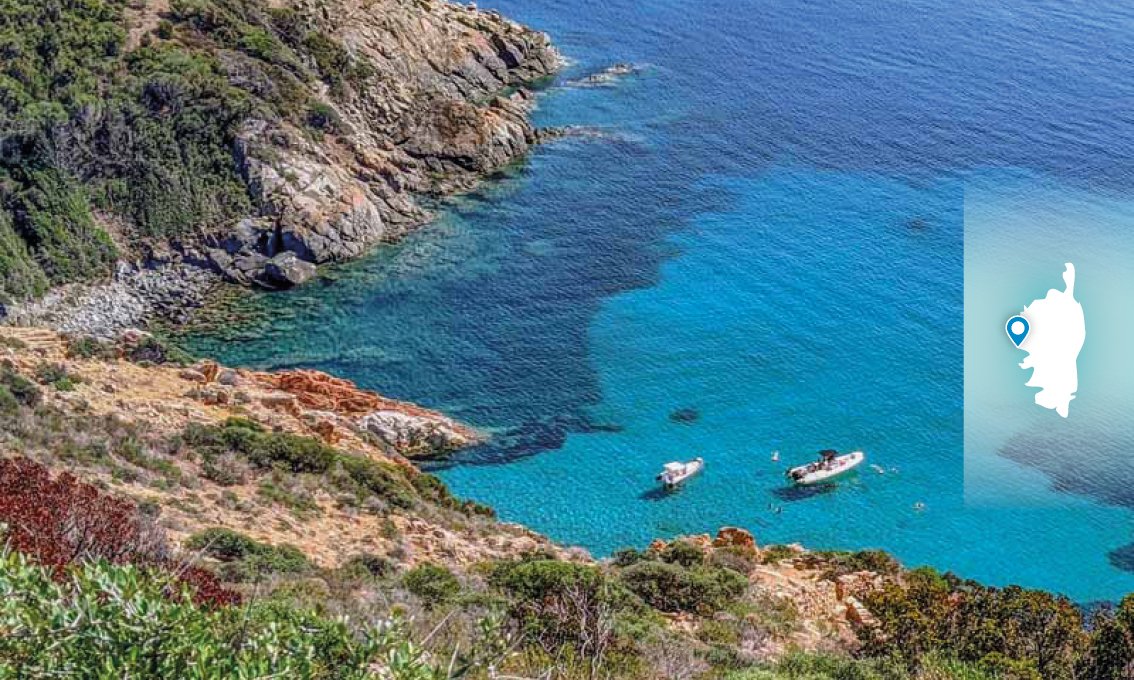Camping à Cargèse • Corse-du-Sud • Chalet vue maquis 2 chambres 5 personnes climatisé (35m²)